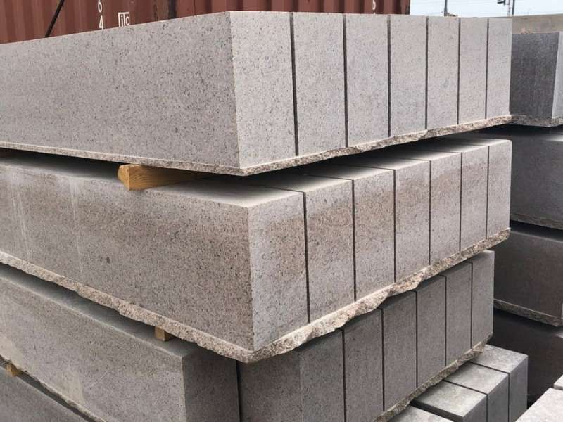 Бордюр ГПВ Куртинский Гранит 1300.00 руб.