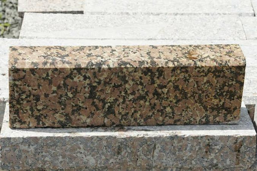 Бордюр ГПВ Южно-Султаевский Гранит купить в 