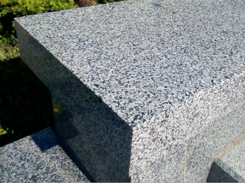 Плита Полированная Гранит Камбулатовский 60 мм 4735.00 руб.