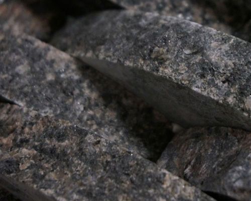 Брусчатка 100 Х 100 Колотая 50 мм Гранит Дымовский  1900.00 руб.